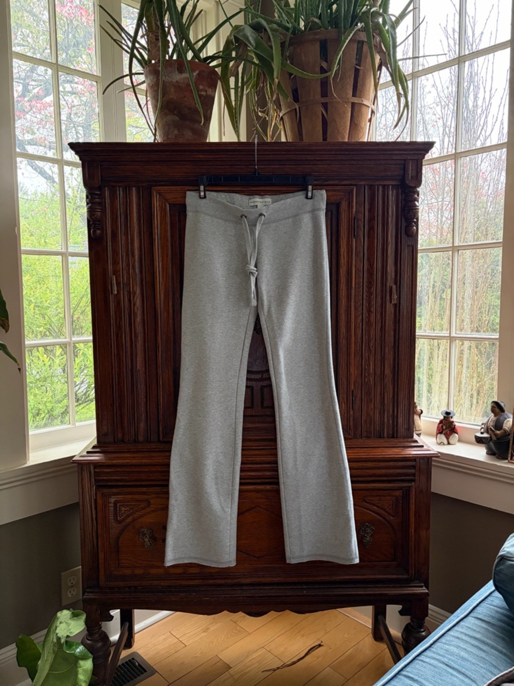 Aeropostale Light Gray Flared/Bootcut Sweatpants